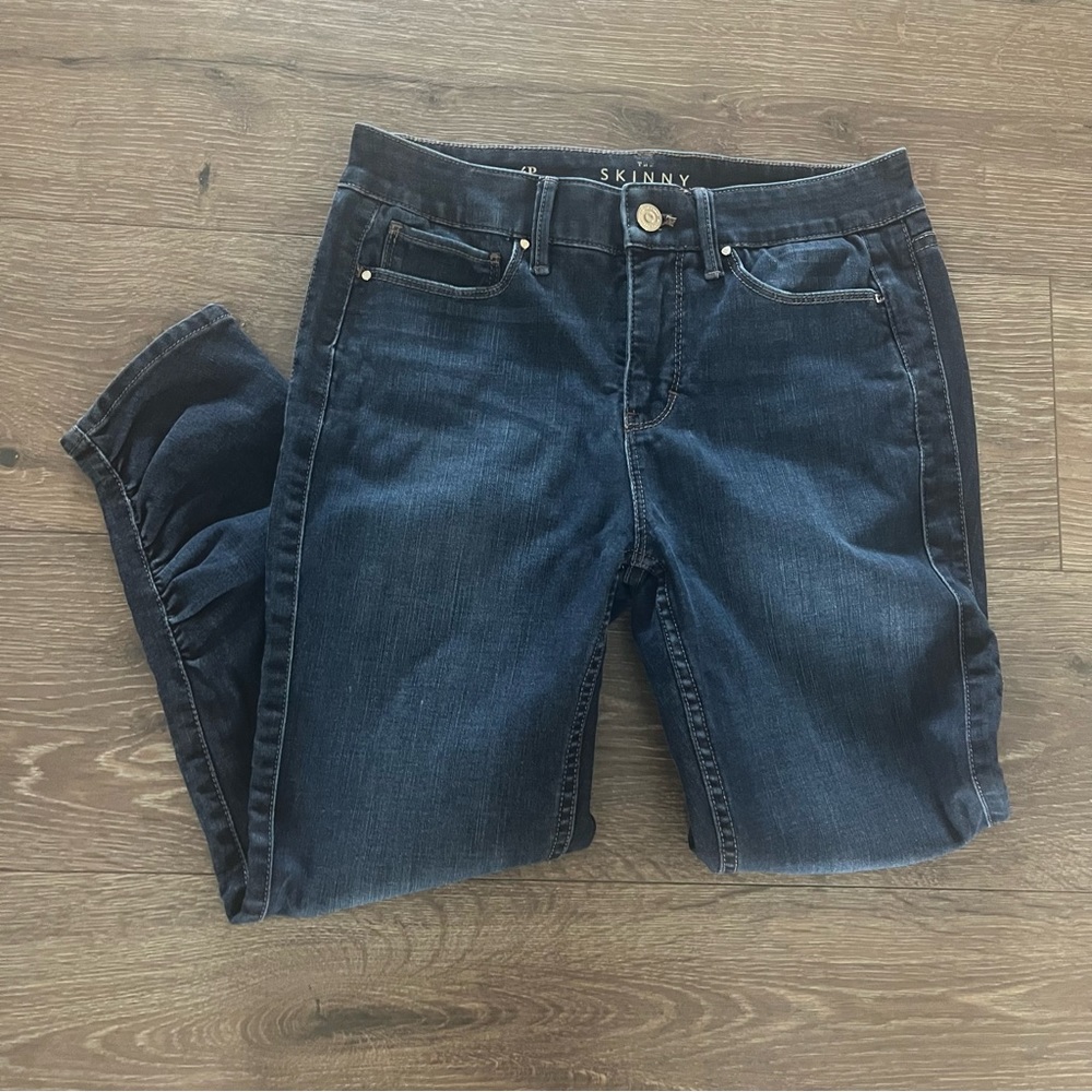 White House Black Market Scrunched Ankle Skinny Crop Dark Wash Jeans Size 4P
